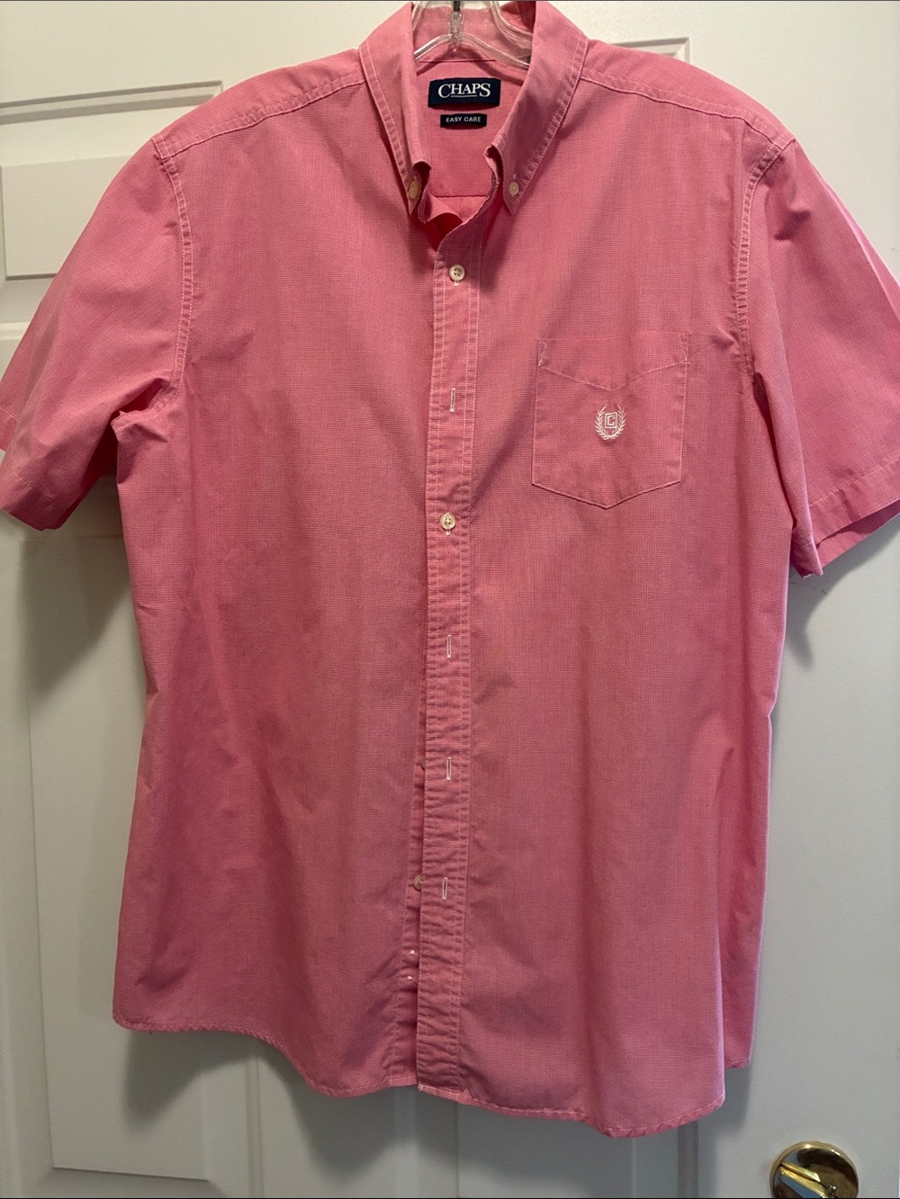 Chaps Men's Short-Sleeve Button-Down Shirt in Pink